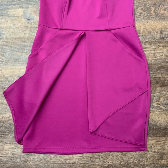 Costa Blanca | Strapless Purple Dress - Picture 3 of 8